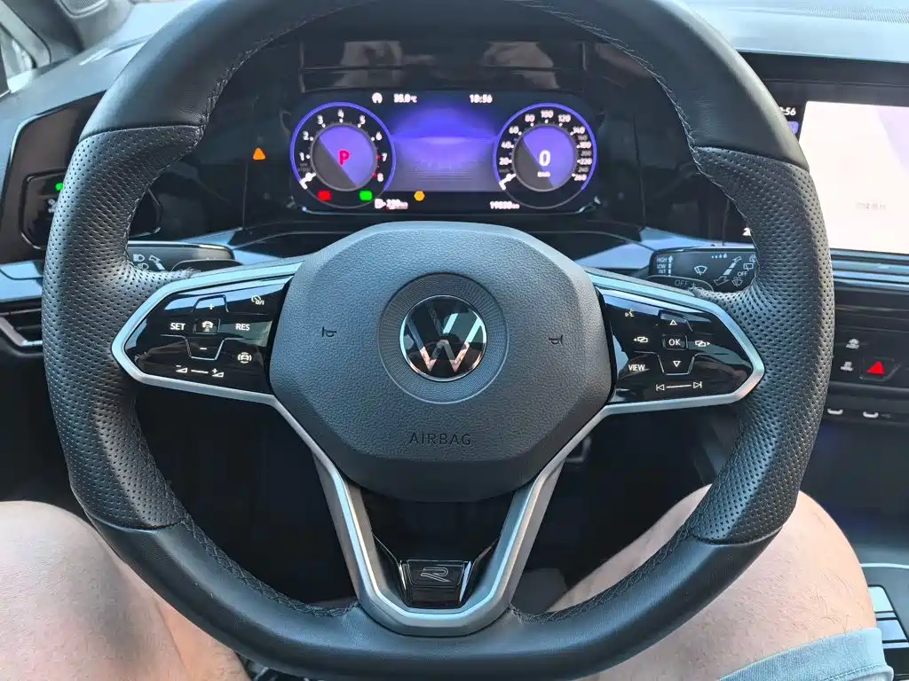 Volkswagen Golf 2022