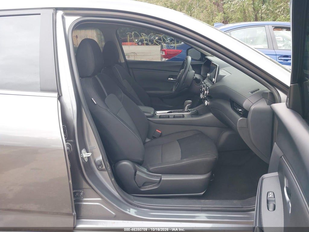 Nissan Sentra 2024