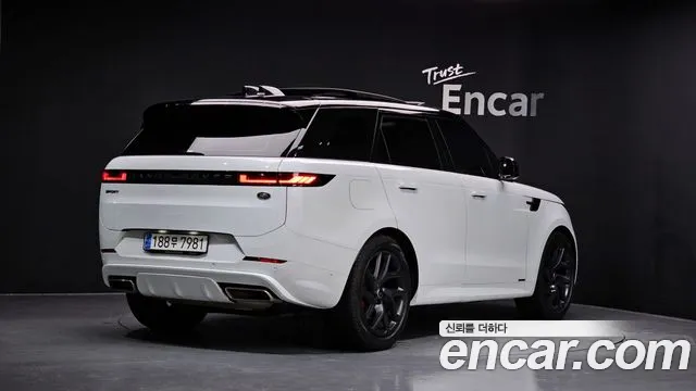 Land Rover Range Rover Sport 2023