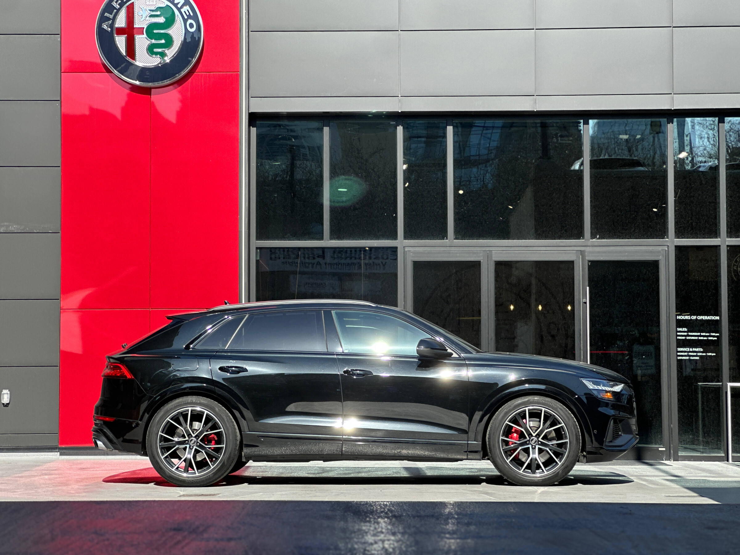 Audi SQ8 2023