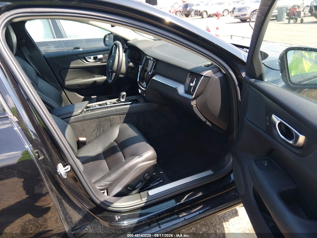 Volvo S60 2024