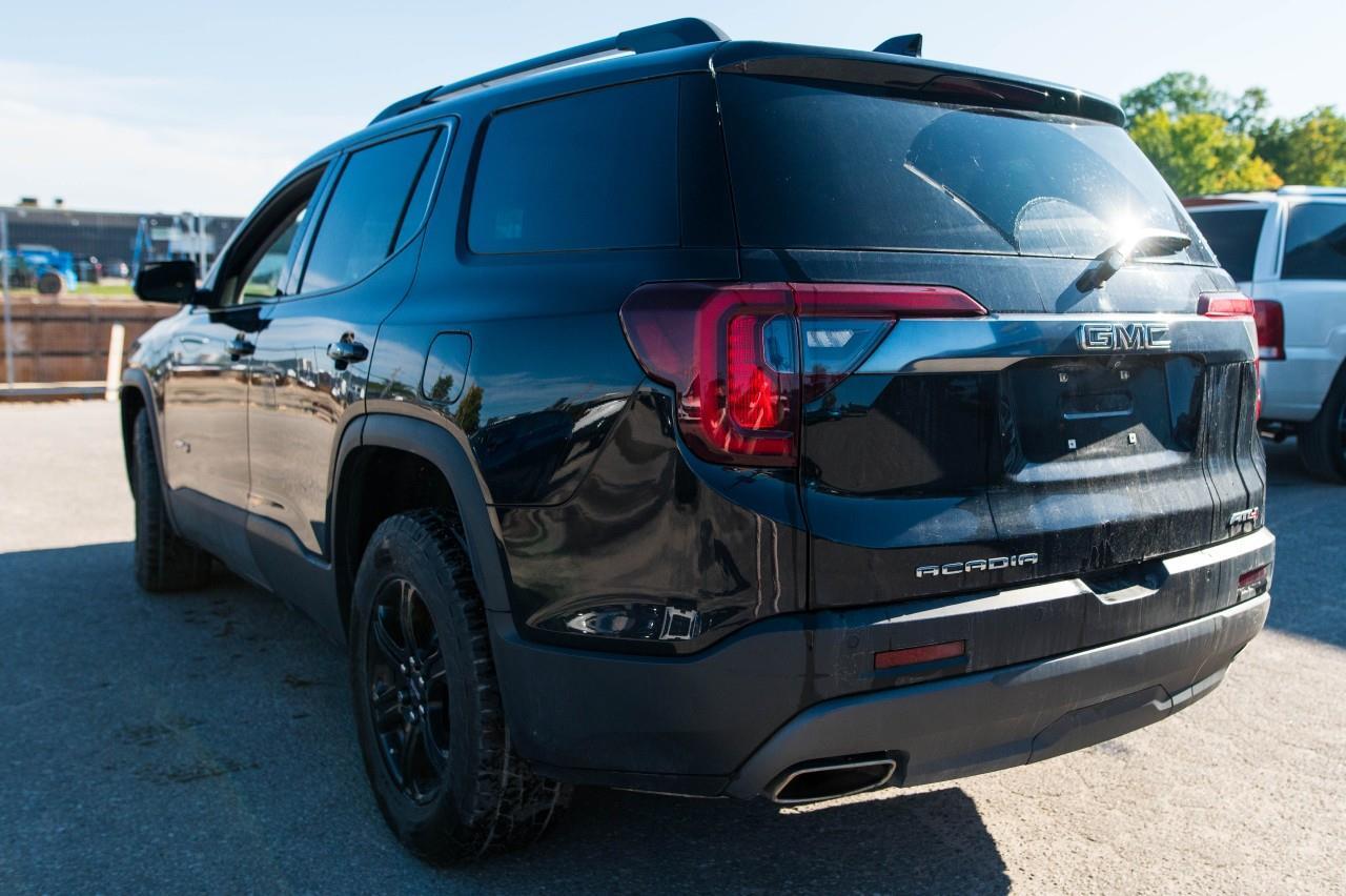 GMC Acadia 2021