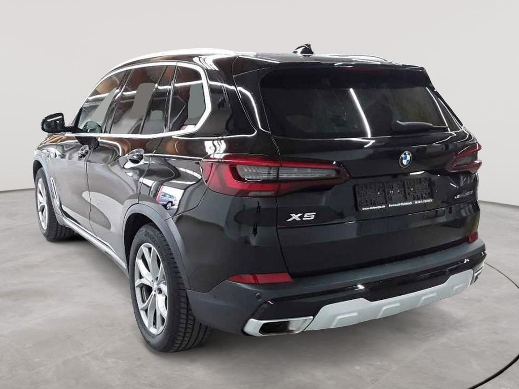 BMW X5 2023