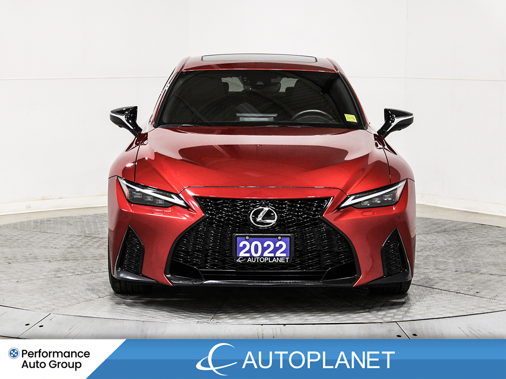 Lexus IS 2022