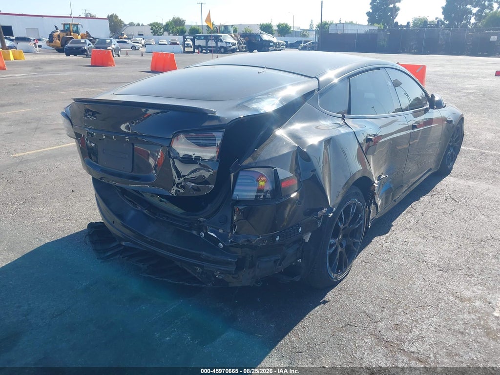 Tesla Model S 2023