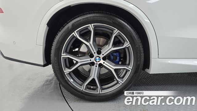 BMW X5 2025