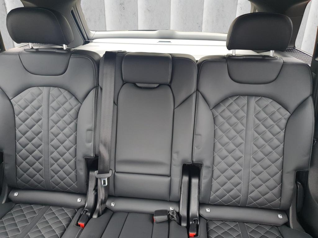 Audi Q7 2023