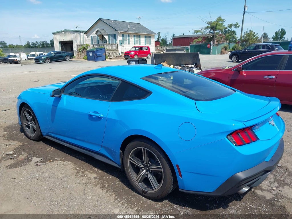 Ford Mustang 2024