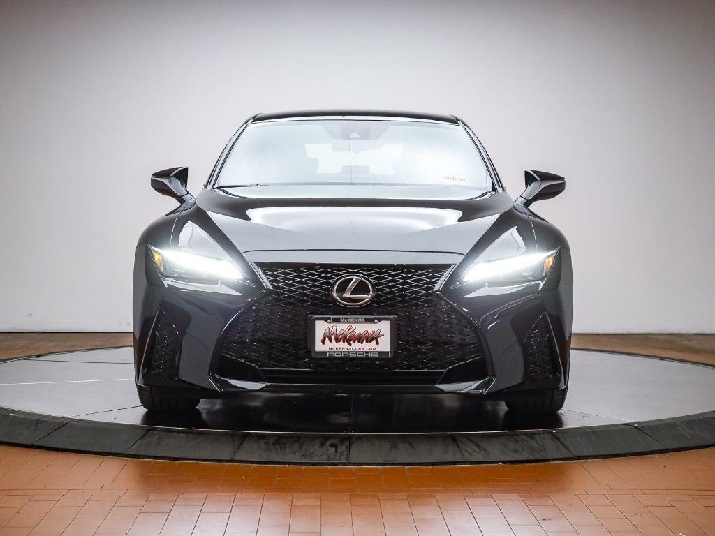 Lexus IS 300 2025