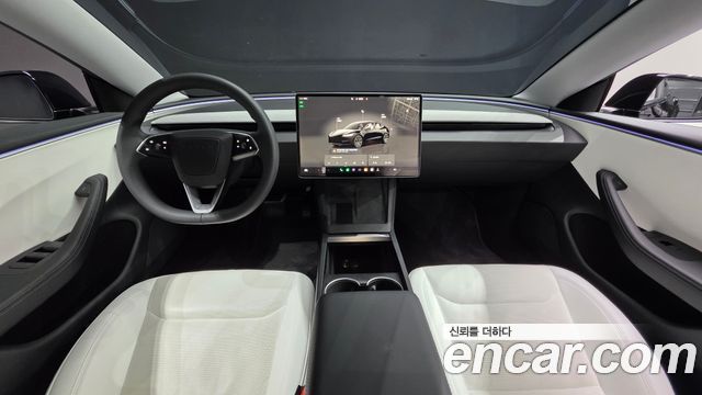 Tesla Model 3 2024