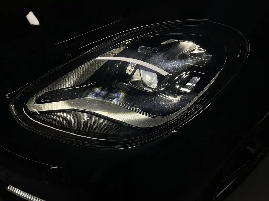 Porsche Panamera 2024