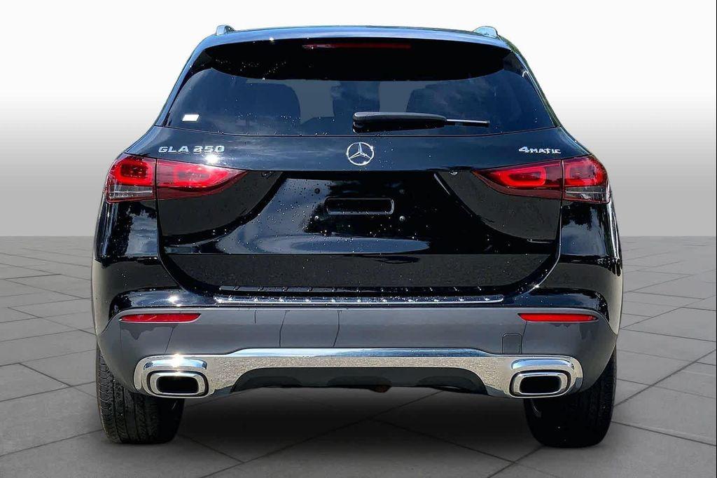 Mercedes-Benz GLA 250 2023