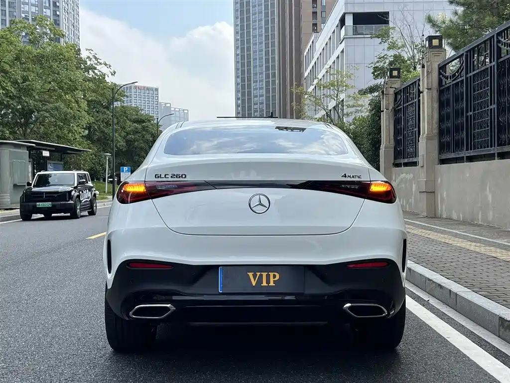 Mercedes-Benz GLC Coupe 2024