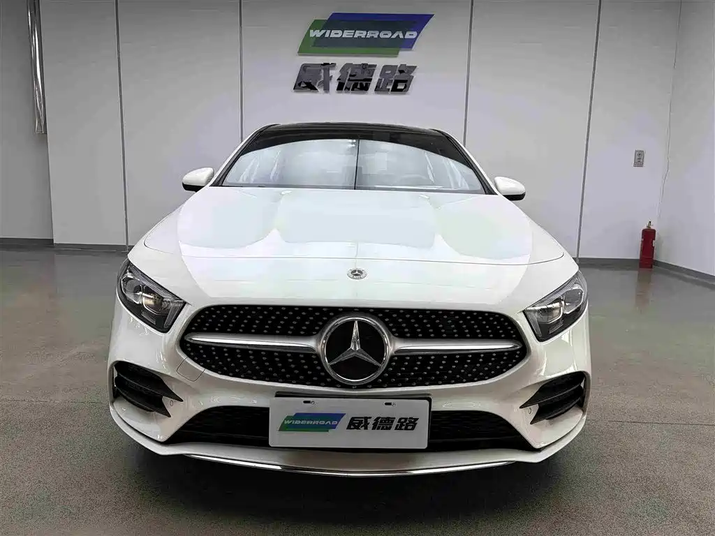 Mercedes-Benz A-Класс 2021