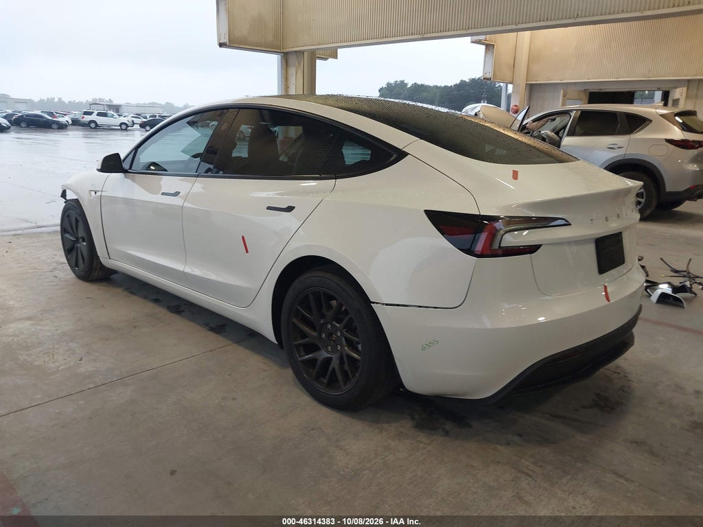 Tesla Model 3 2024