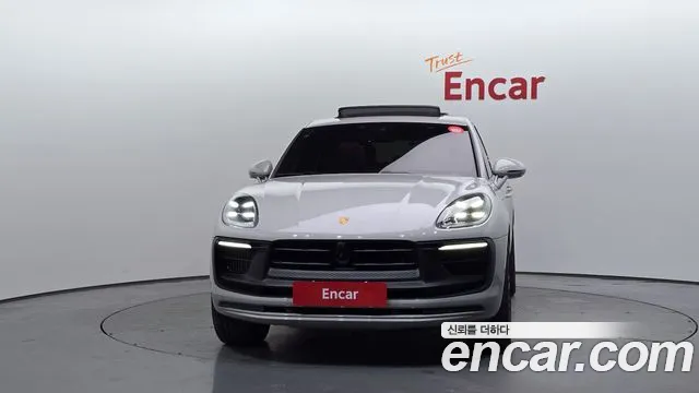 Porsche Macan 2023