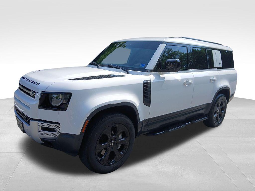 Land Rover Defender 2024
