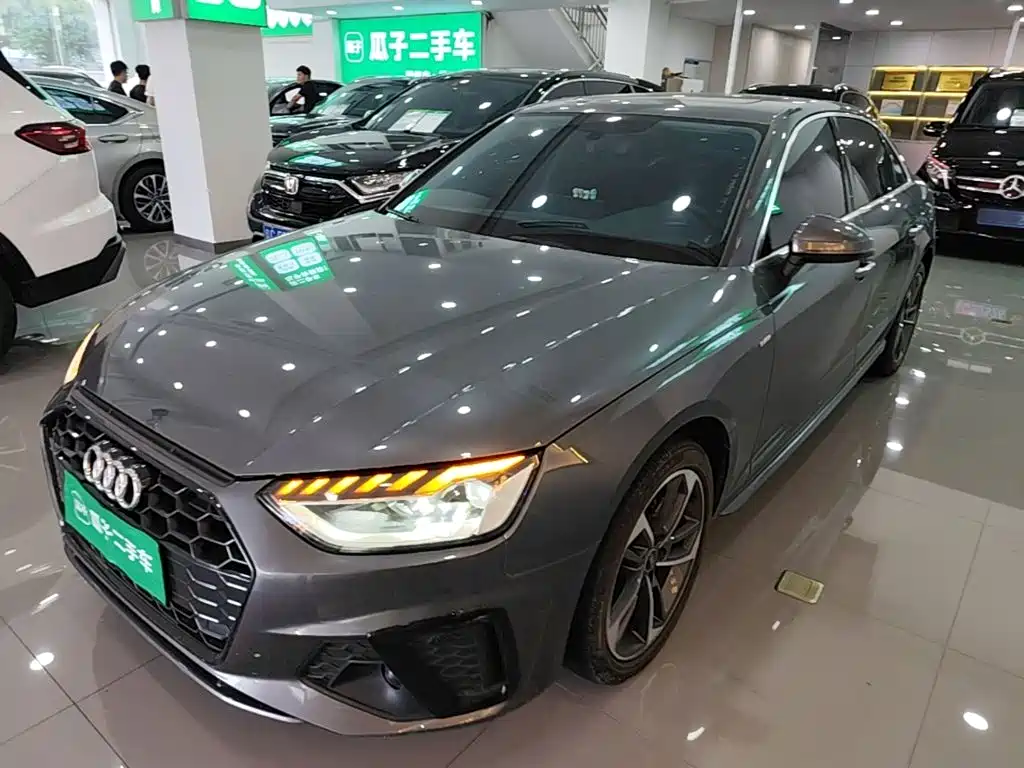 Audi A4 2023