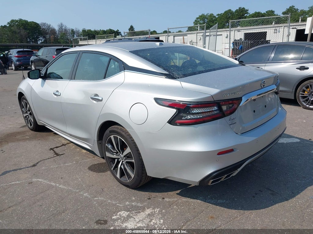 Nissan Maxima 2022