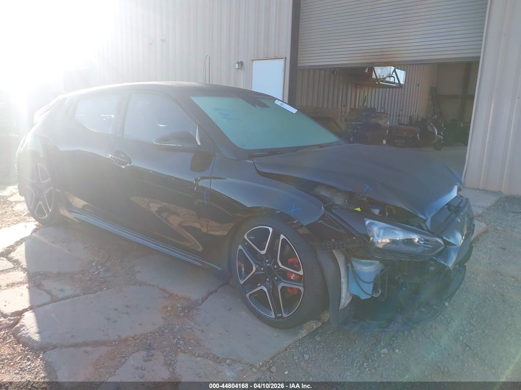 Hyundai Veloster 2021
