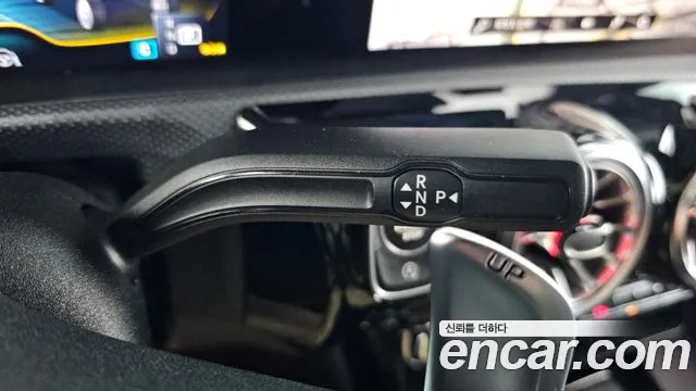 Mercedes-Benz CLA 2022