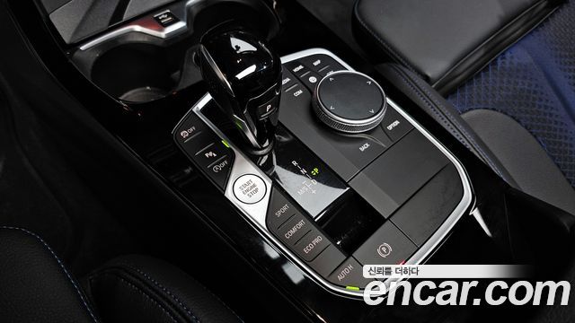 BMW 1 серии 2024