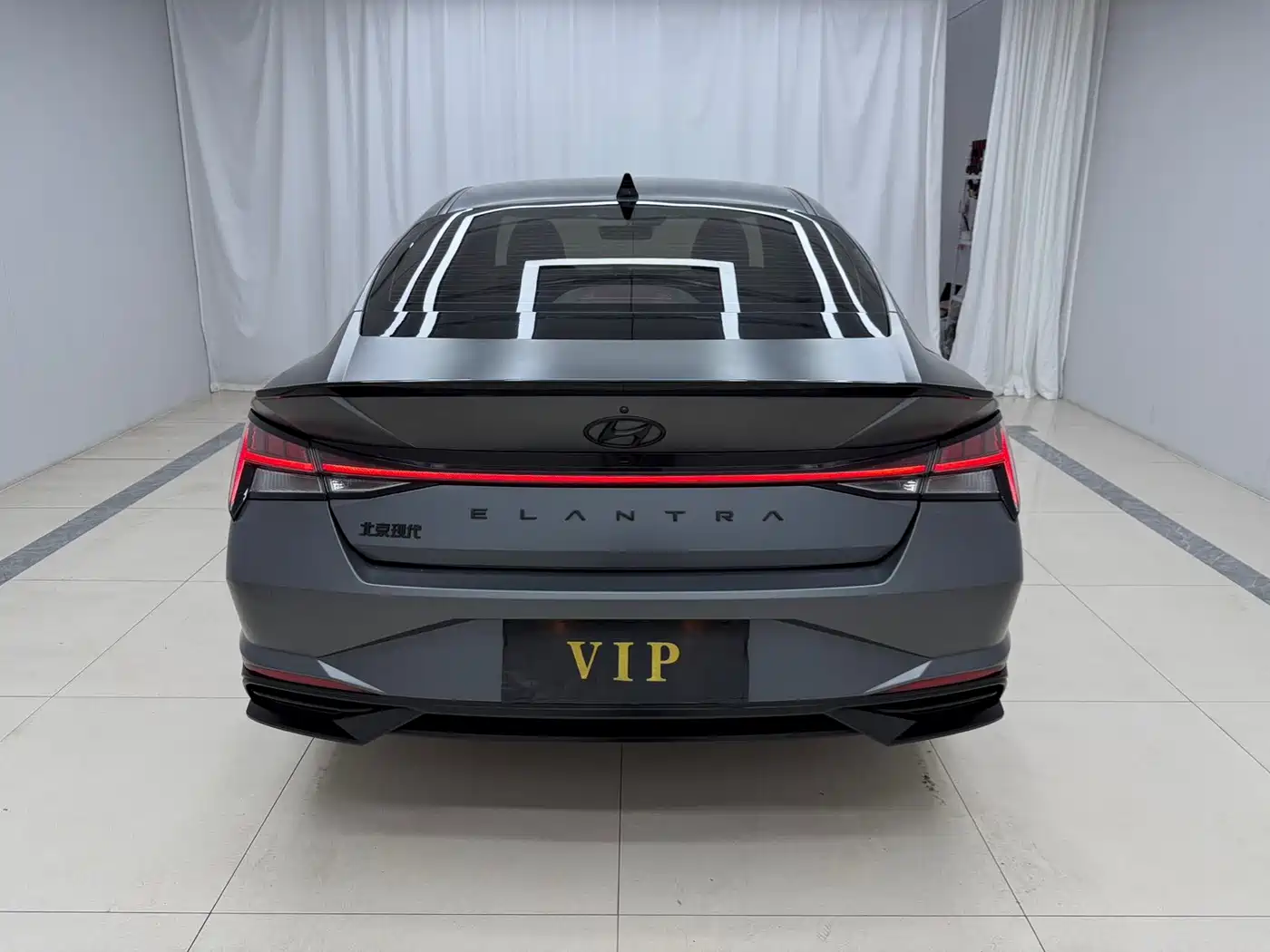 Hyundai Elantra 2023