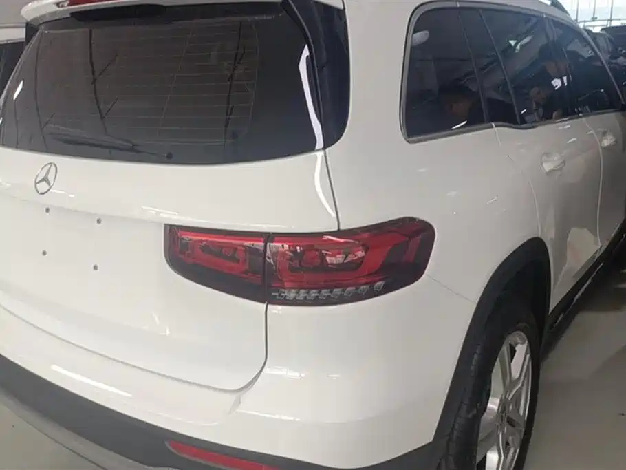 Mercedes-Benz GLA 2021