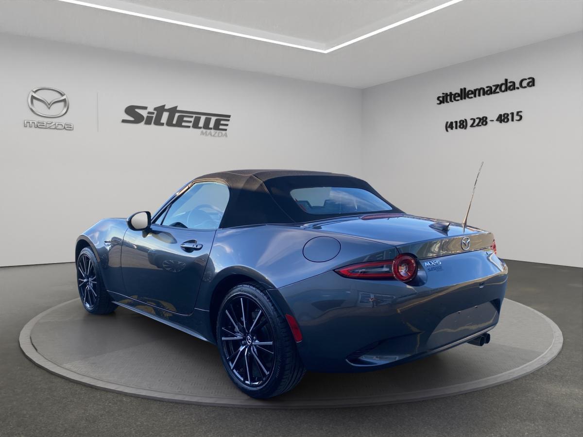 Mazda MX-5 2024
