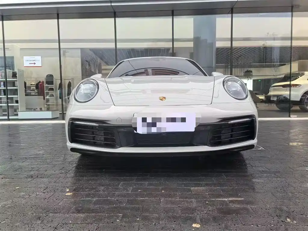 Porsche 911 2024