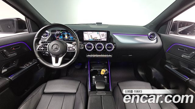 Mercedes-Benz GLA 2021