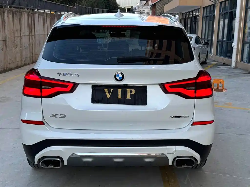 BMW X3 2021