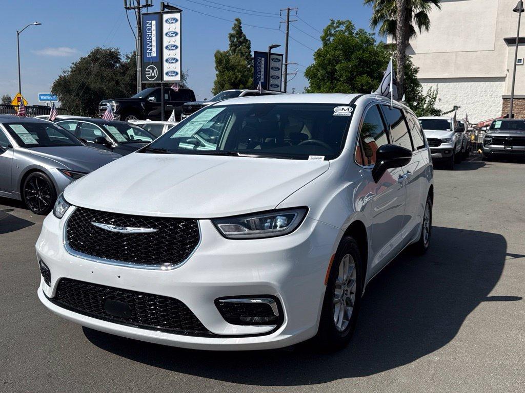 Chrysler Pacifica 2024