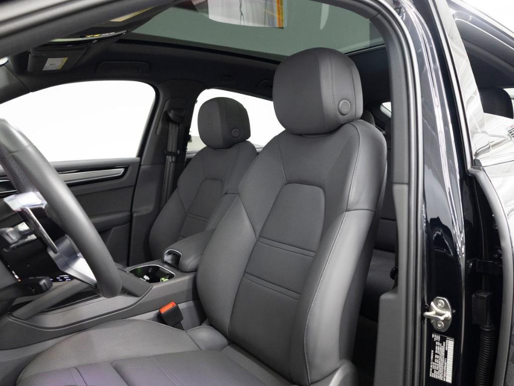 Porsche Cayenne 2023