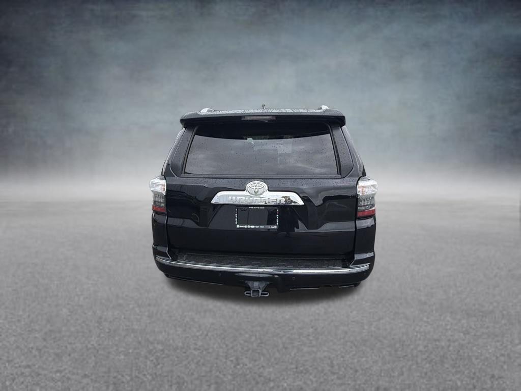 Toyota 4Runner 2024