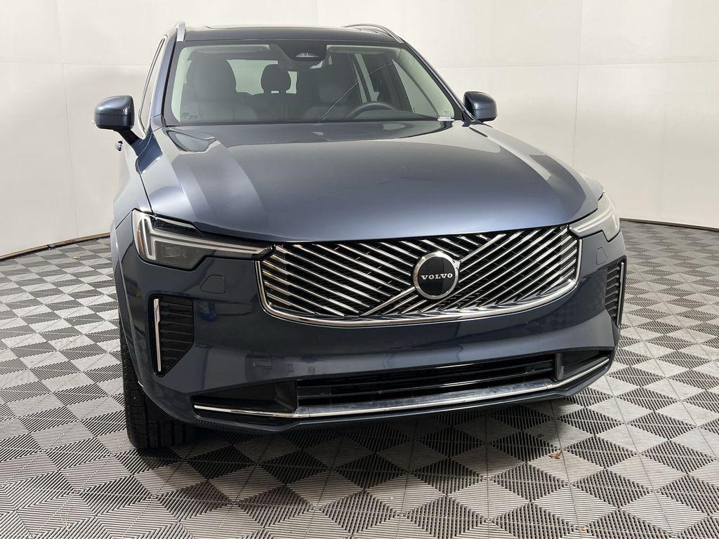 Volvo XC90 2025