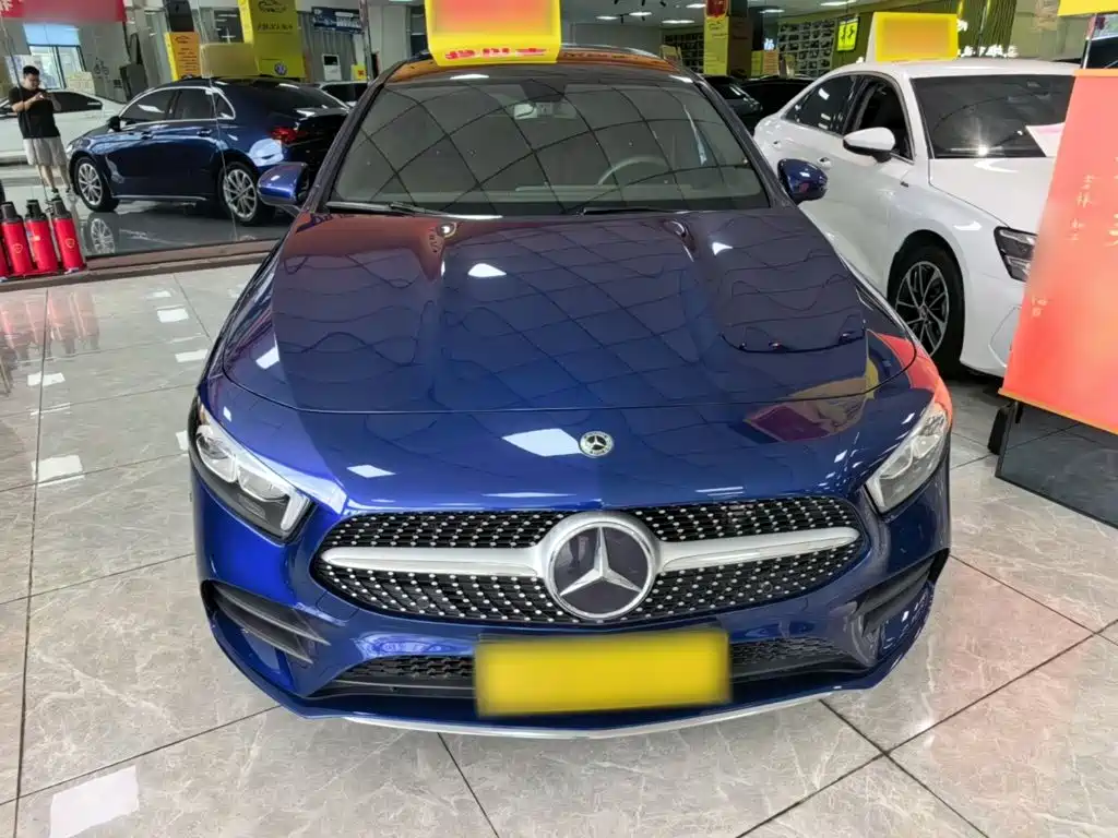 Mercedes-Benz A-Класс 2021