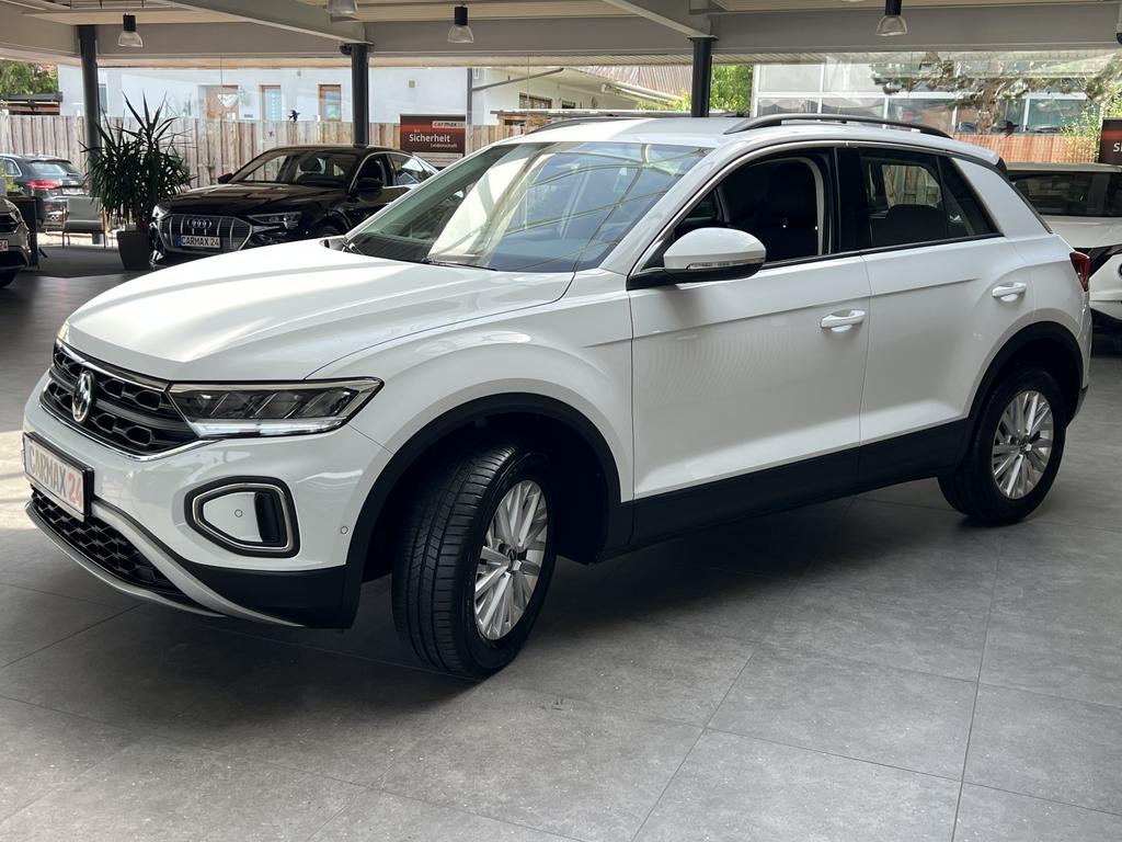 Volkswagen T-Roc 2023