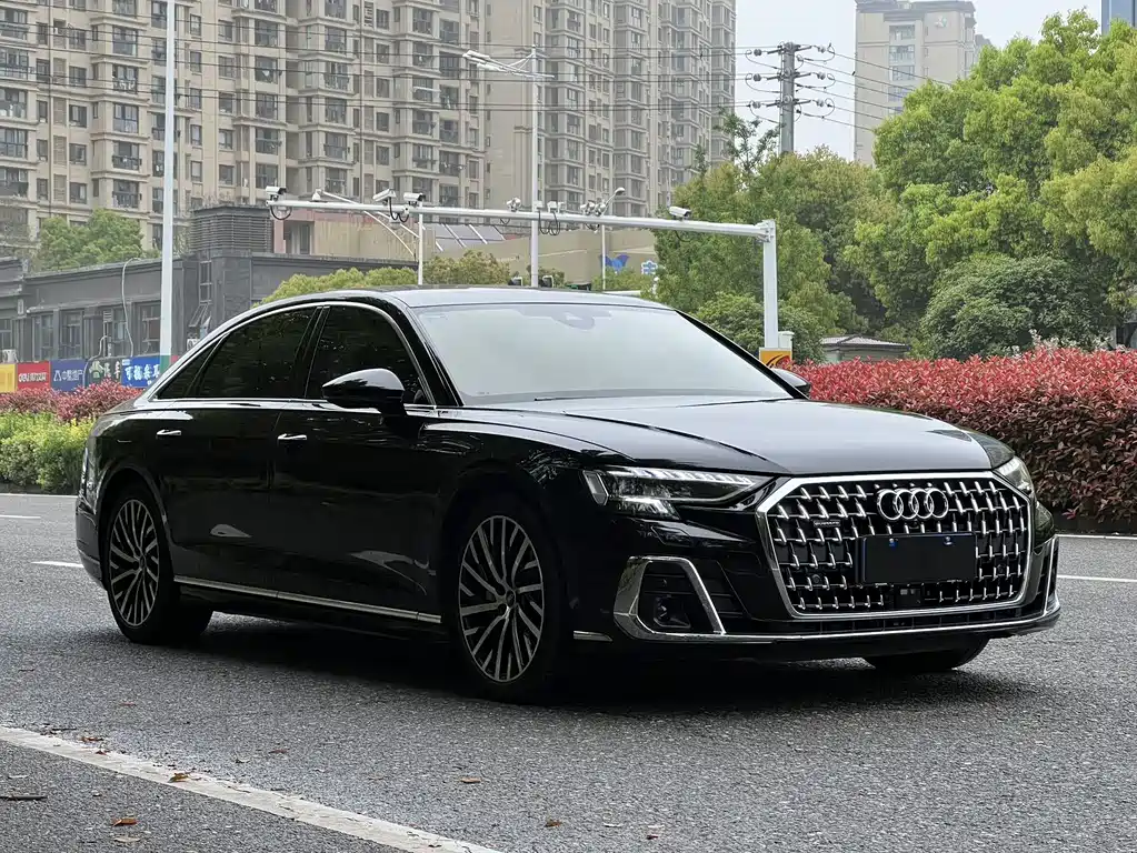 Audi A8 2023