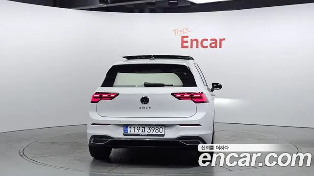 Volkswagen Golf 2023
