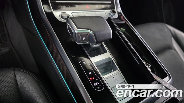 Audi Q8 2022