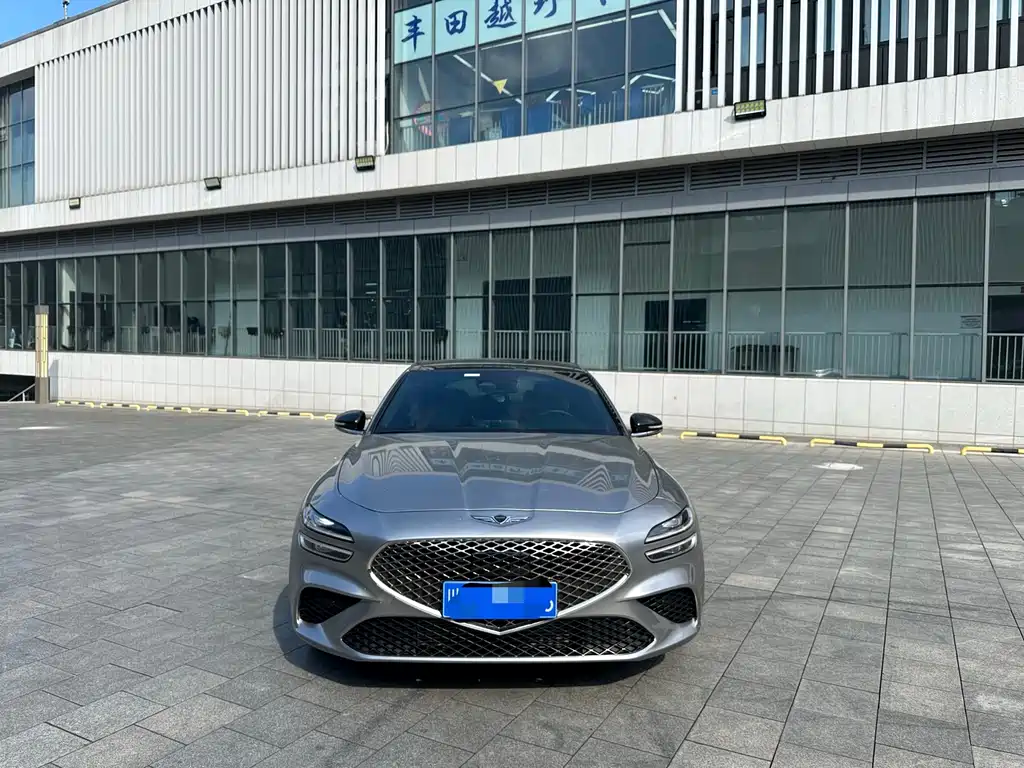 Genesis G70 2024