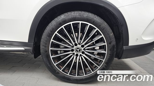 Mercedes-Benz GLC 2024