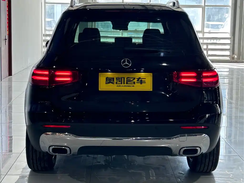 Mercedes-Benz GLB 2025