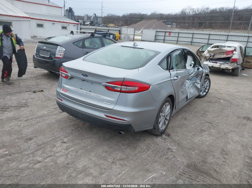 Ford Fusion 2020