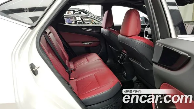 Lexus NX 2024