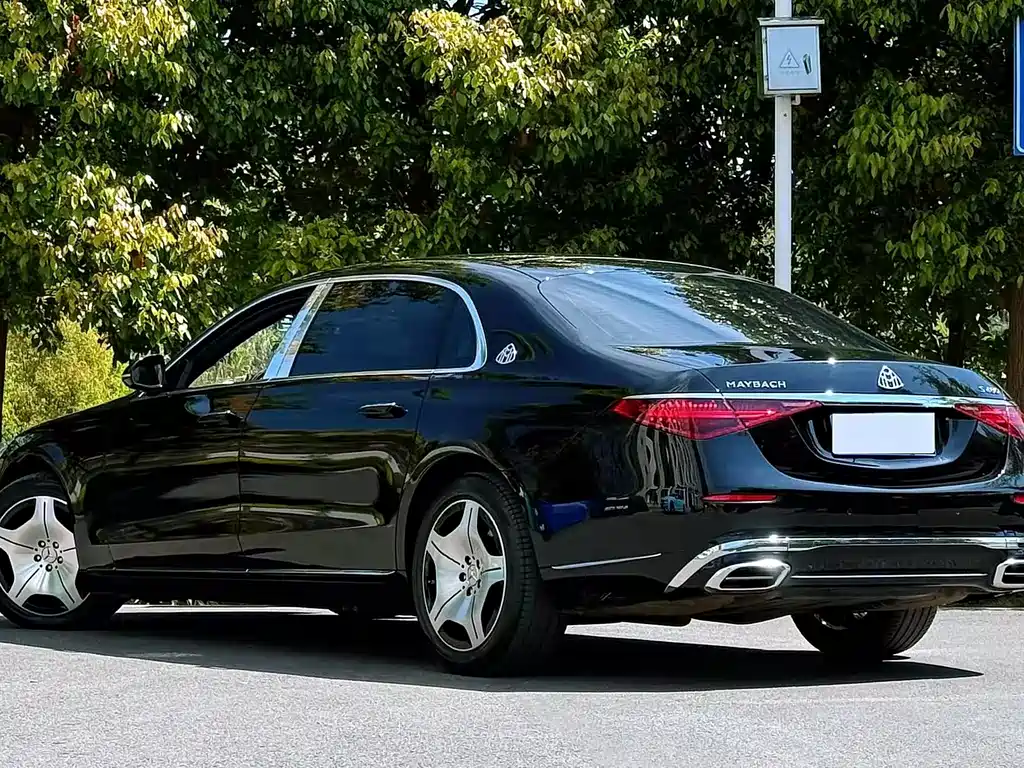Mercedes-Benz Maybach S-Класс 2022