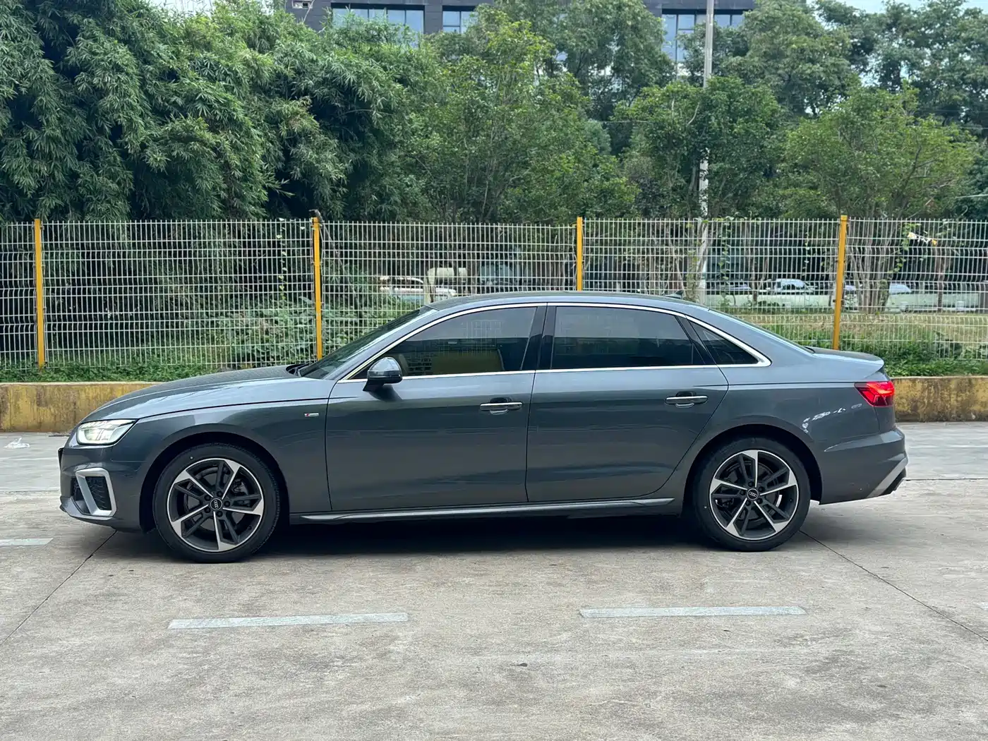 Audi A4 2022
