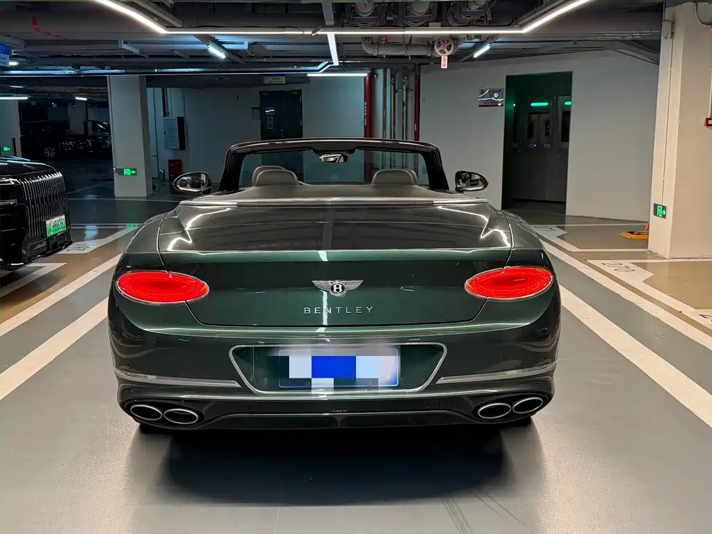 Bentley Continental 2023