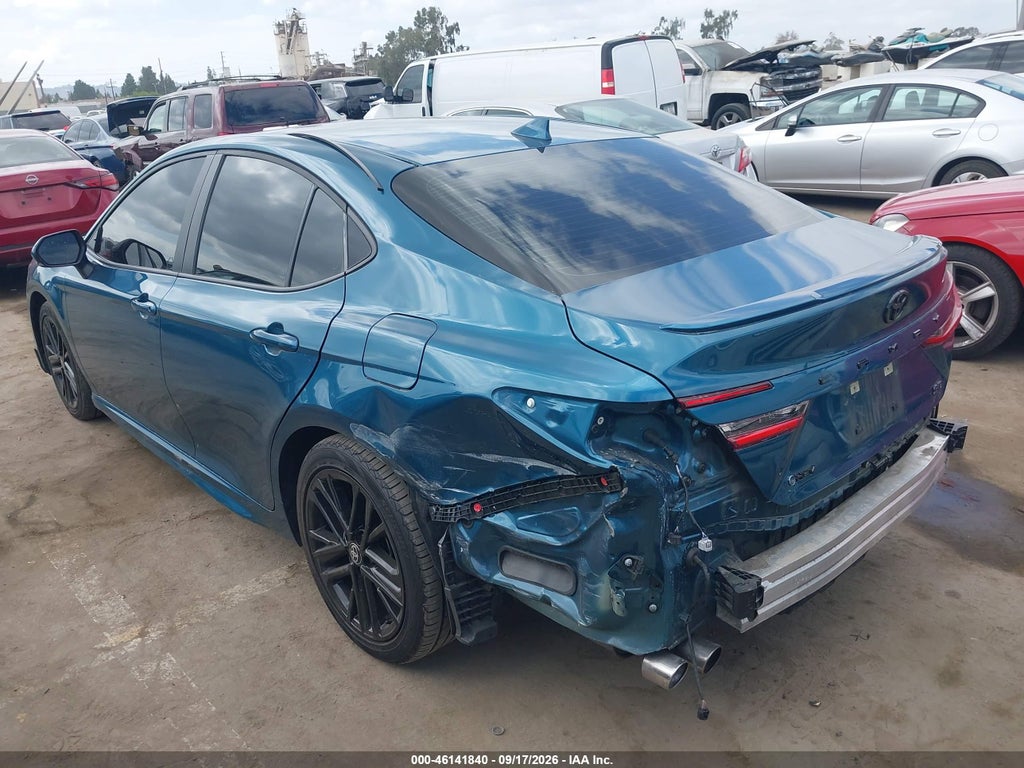 Toyota Camry 2026